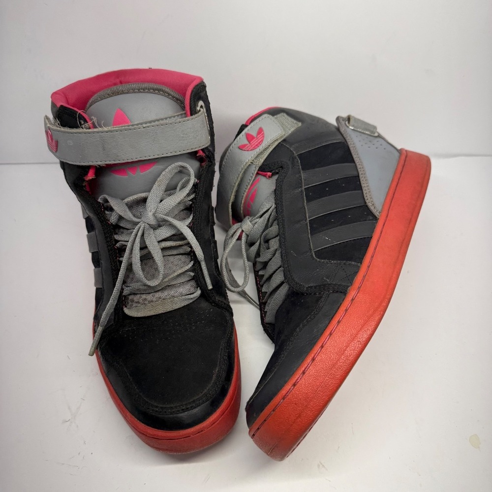 2000s Y2K Skater Adidas Shoes High Top Pink/Black Size M7 W9